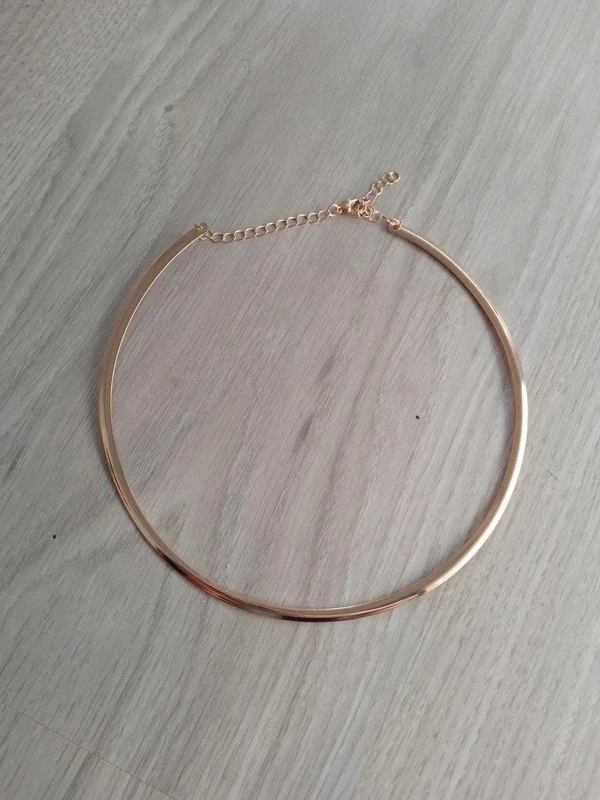 Collier tour du cou bohème acier doré